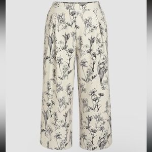 XL Cider Pocketed Floral Straight Leg Trousers Black and Cream